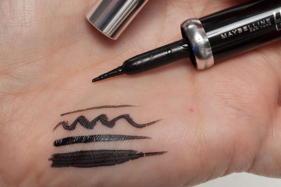 Der beste Eyeliner 275 Eyeliner Test: Maybelline Linerefine Liner Express