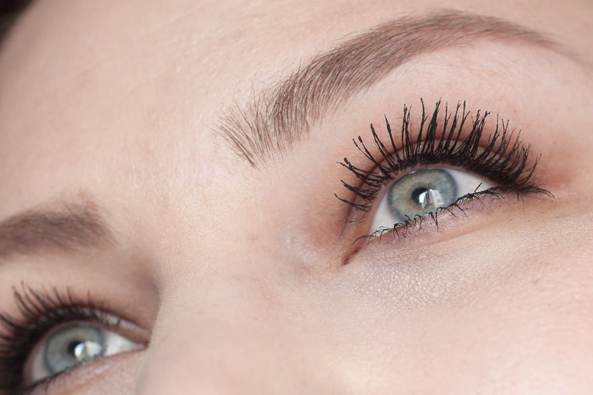 Die beste Mascara 289 Mascara Test: Le Volume De Chanel Mascara Gesicht