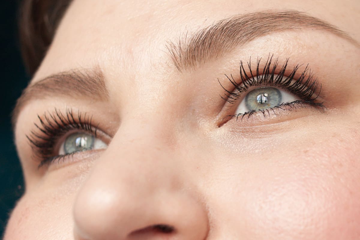 Die beste Mascara 253 Mascara Test: Maybelline Lash Sensational Voller Wimpern Fächer 2 Schichten Gesicht