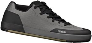 Test Mountainbike-Schuhe: fi´zi:k  Graviata Versor Flat