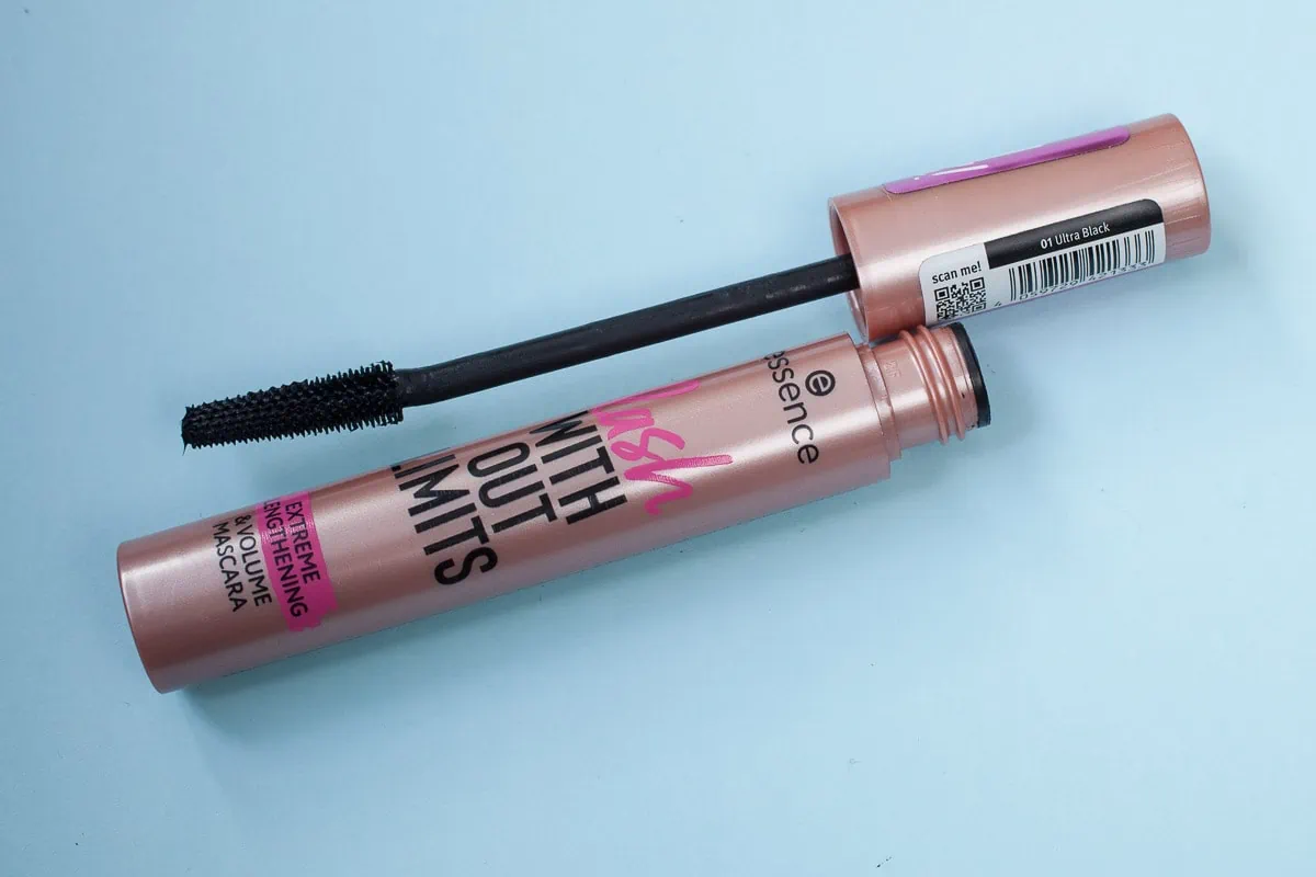 Die beste Mascara 438 Mascara Test: Essence Lash Without Limits Mascara