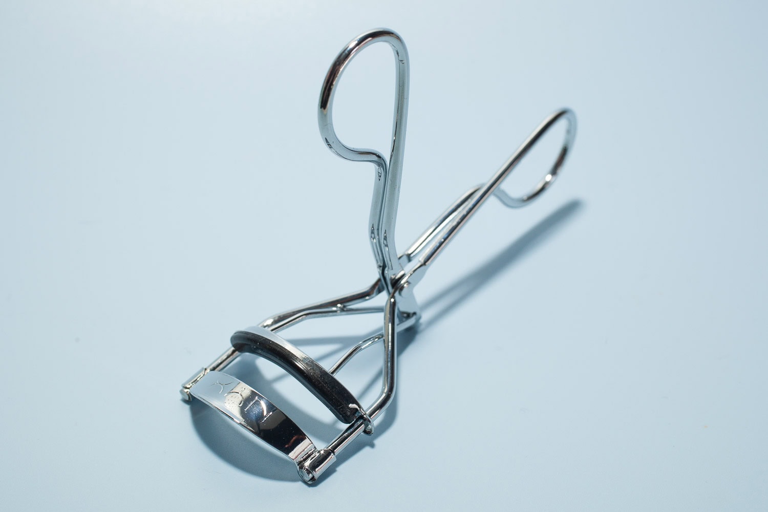 Die beste Wimpernzange 180 Wimpernzange Test: Nyx Eyelash Curler
