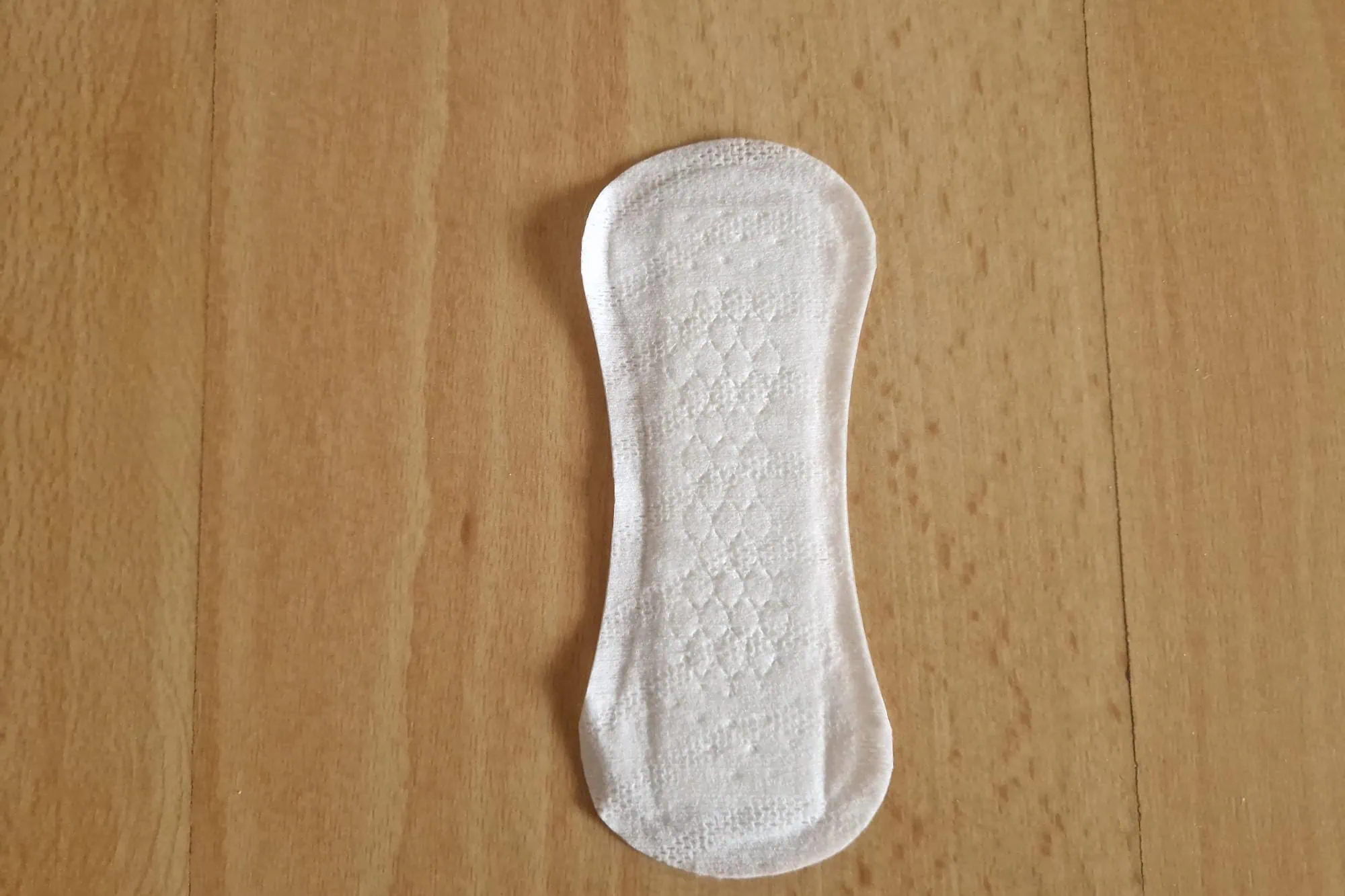 Die beste Slipeinlage 106 Slipeinlage Test: Slipeinlage Always Oberfläche
