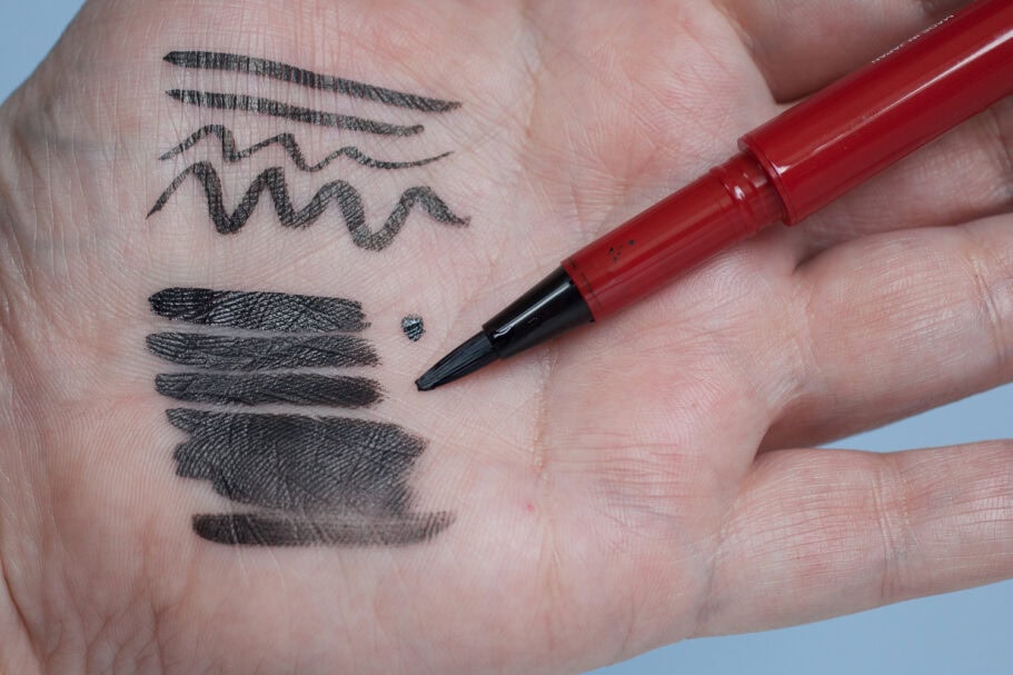 Der beste Eyeliner 296 Eyeliner Test: Nars Climax Liquid Eyeliner