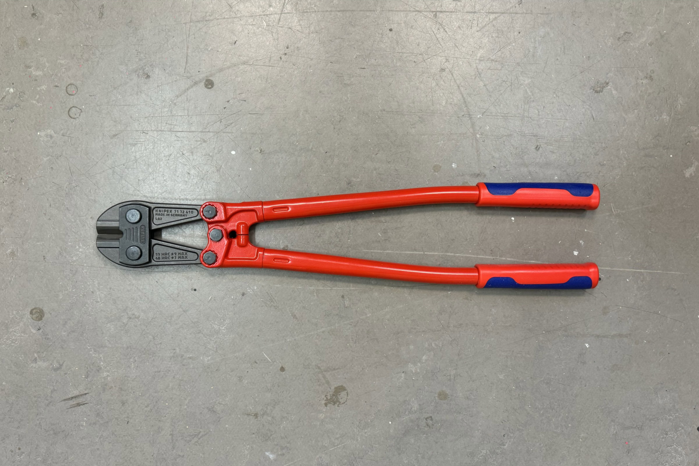Der beste Bolzenschneider 101 Bolzenschneider Test: Knipex Bolzenschneider Produktbild