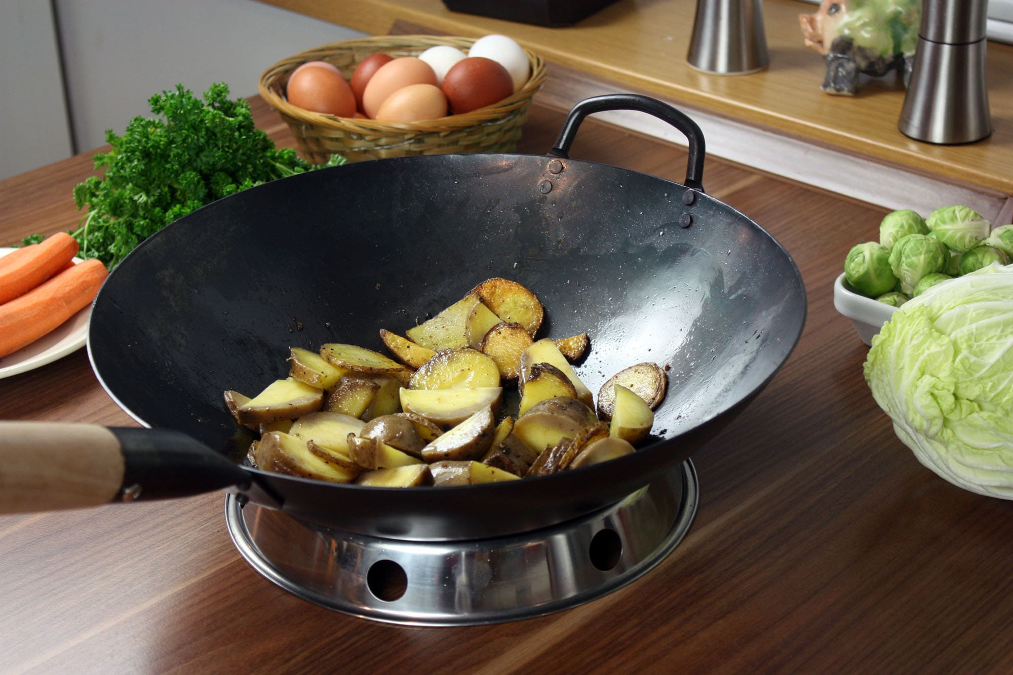 Die beste Wokpfanne 215 Wokpfanne Test: Wok Pfannen Update 112024 Krustenzauber 36cm