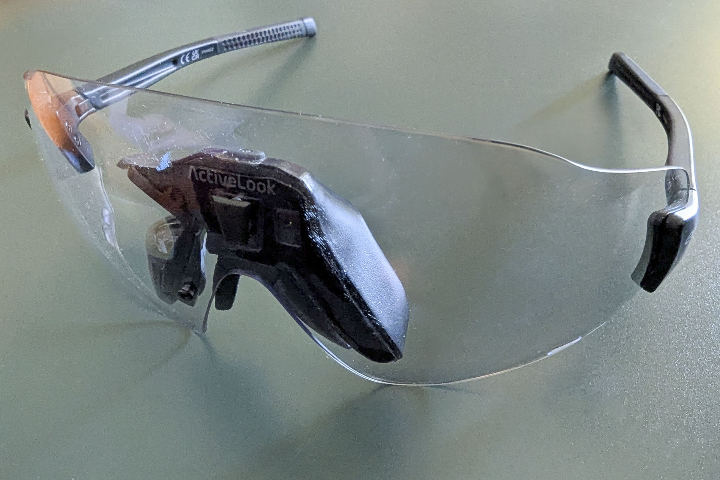 Sportbrille Engo 2 im Test: Wie gut sind Echtzeit-Daten im Sichtfeld? 4 Sportbrille Engo 2 im Test: Wie gut sind Echtzeit-Daten im Sichtfeld? Test: Engo
