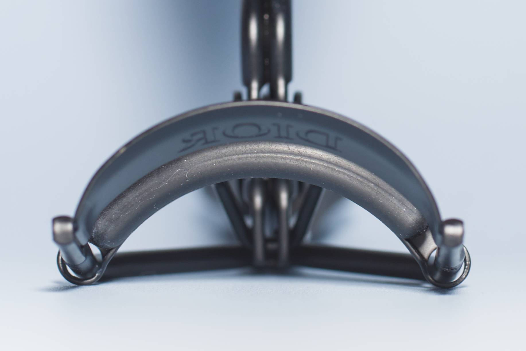 Die beste Wimpernzange 213 Wimpernzange Test: Dior Backstage Eyelash Curler Bogen