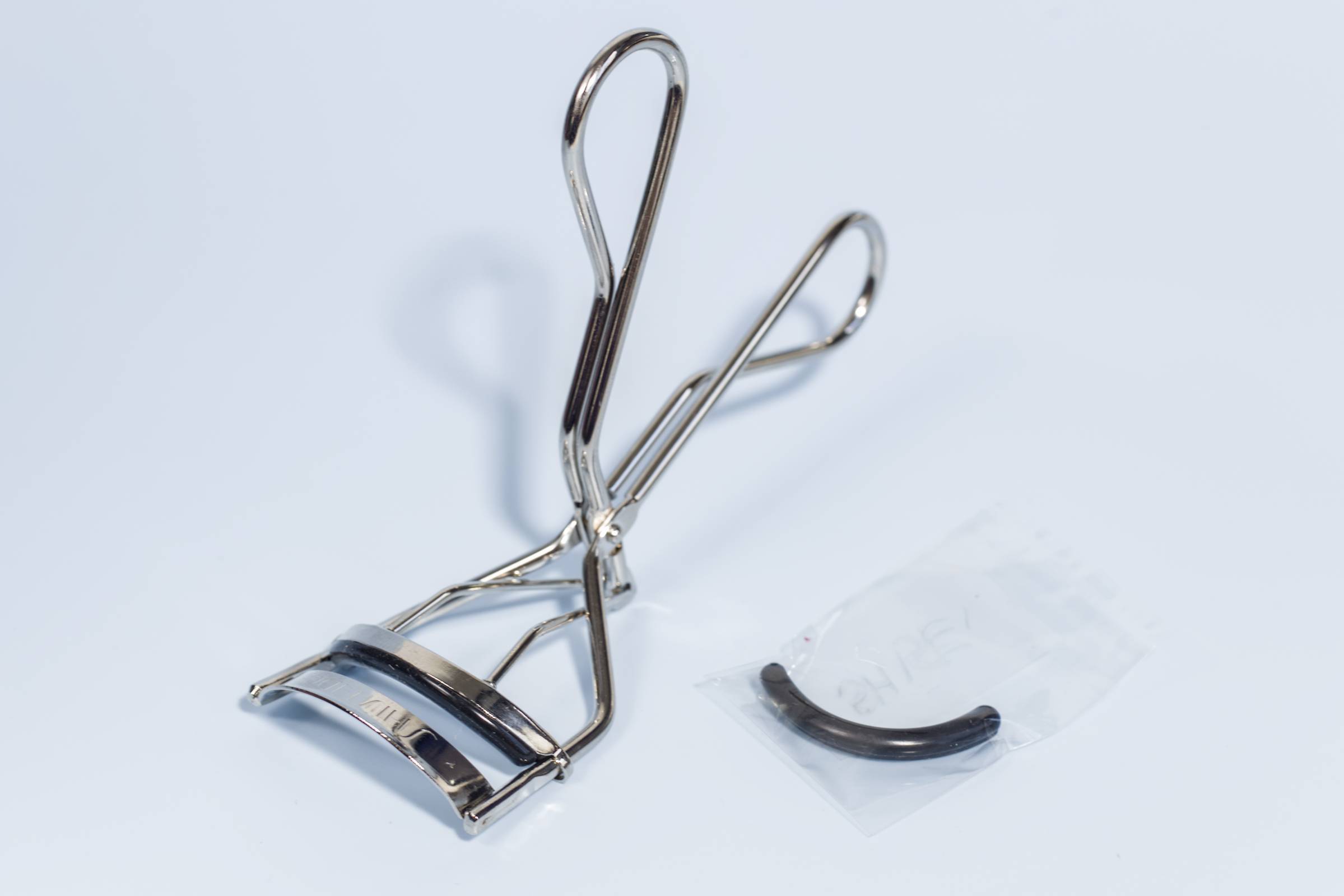 Die beste Wimpernzange 195 Wimpernzange Test: Shiseido 213 Eyelash Curler