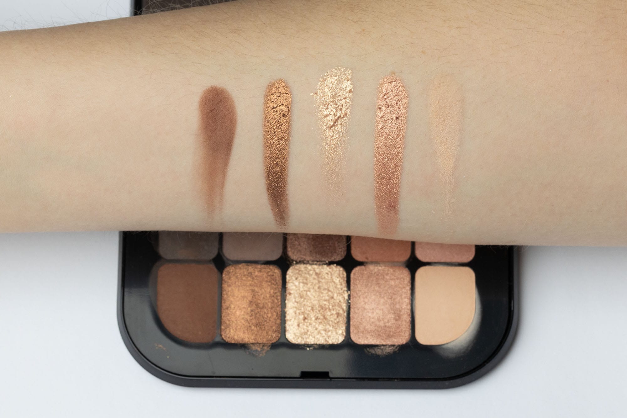 Lidschatten Test: Lidschatten Kiko Gro&szlig; Swatches Reihe3