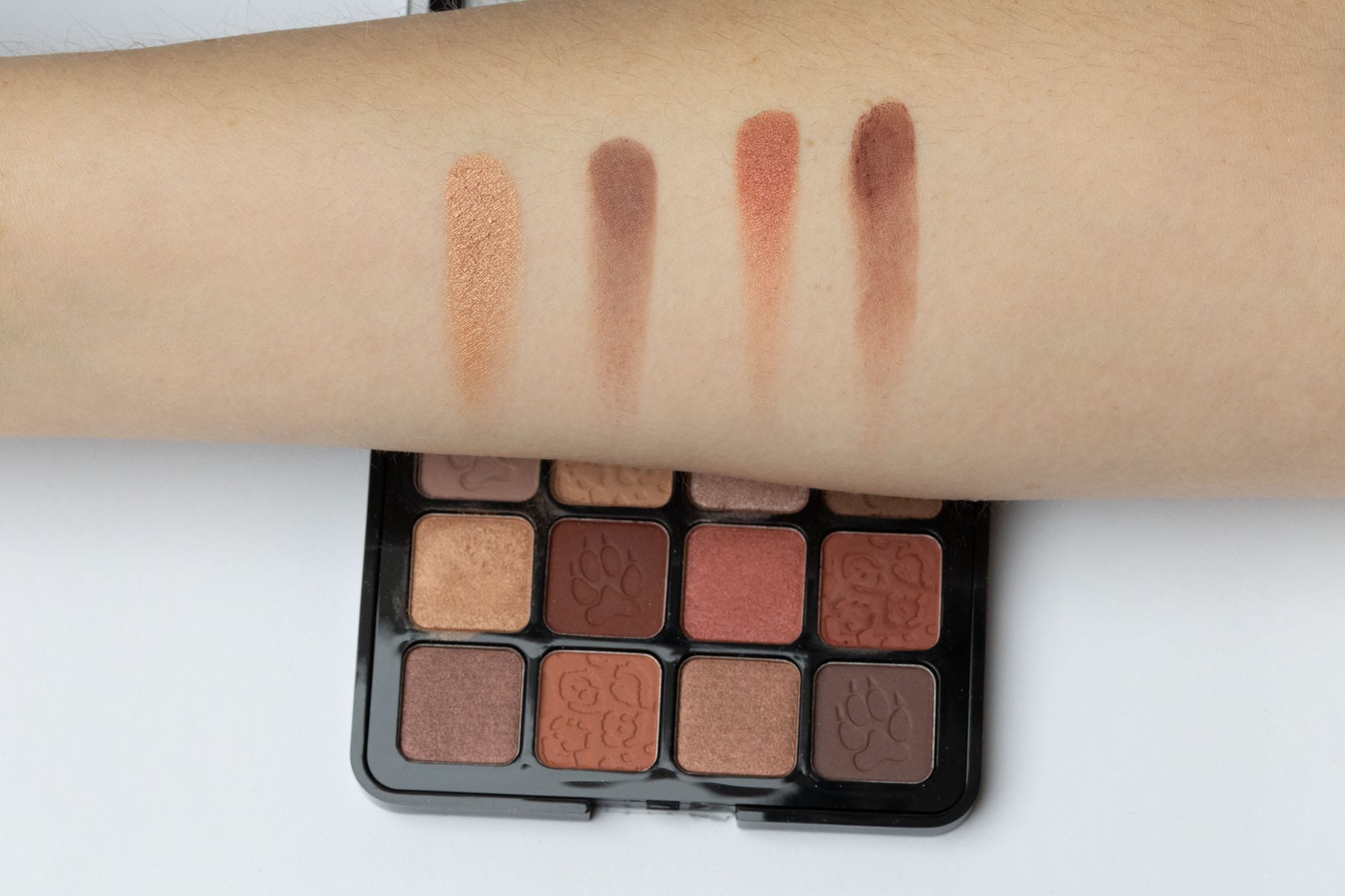 Der beste Lidschatten 81 Lidschatten Test: Lidschatten Nyx Lidschatten Palette Ultimate 05w Swatches Reihe3