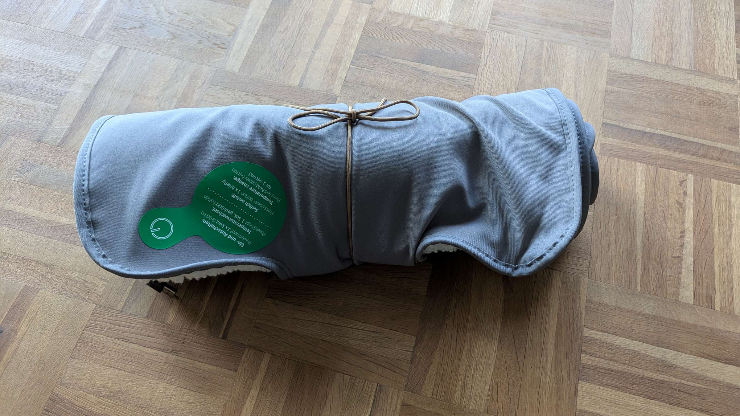 Die beste Wärmedecke fürs Camping 47 Wärmedecke fürs Camping Test: Medisana Ol 800 Gerollt