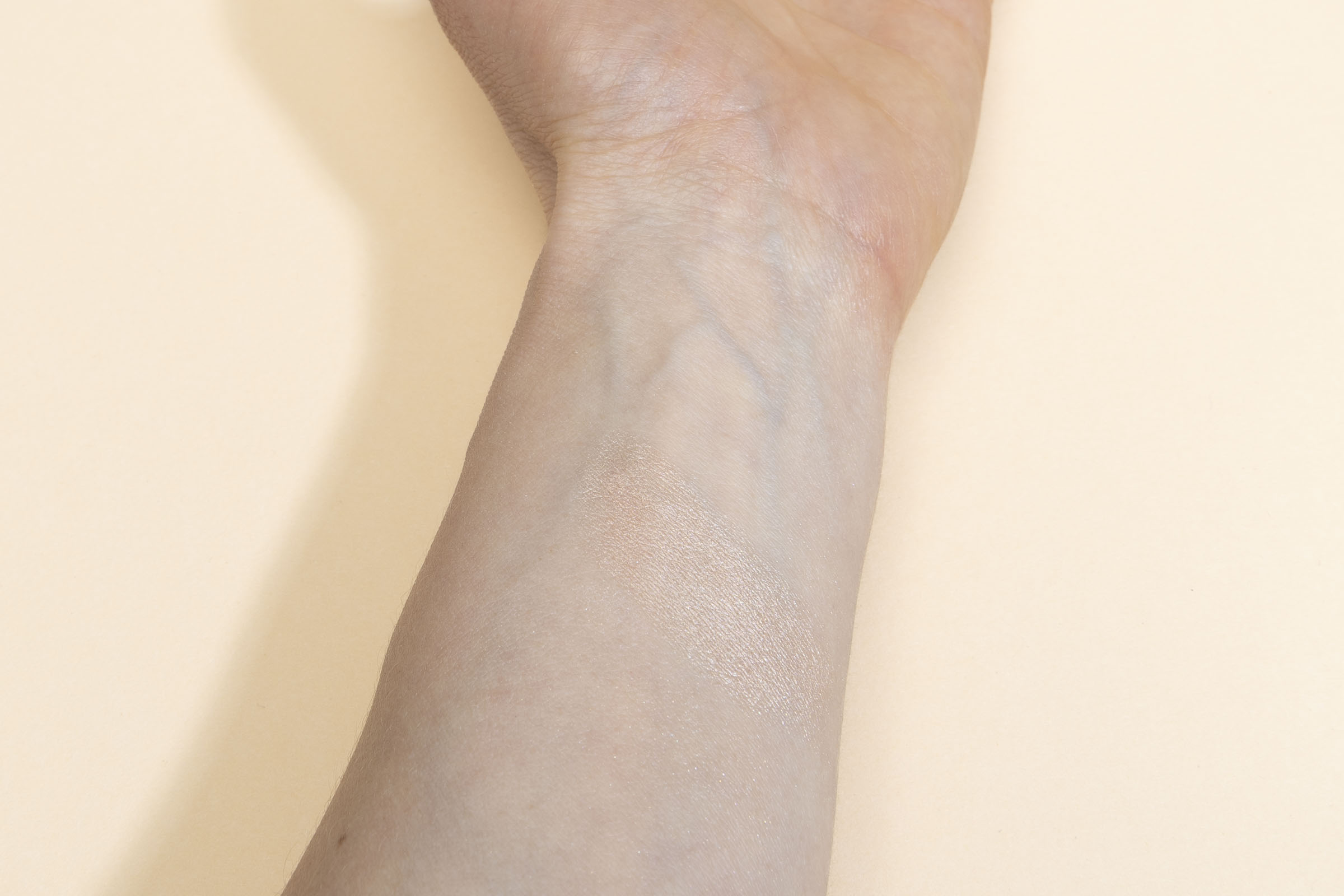 Der beste Highlighter 109 Highlighter Test: Kiko Milano Radiant Touch Creamy Stick Highlighter