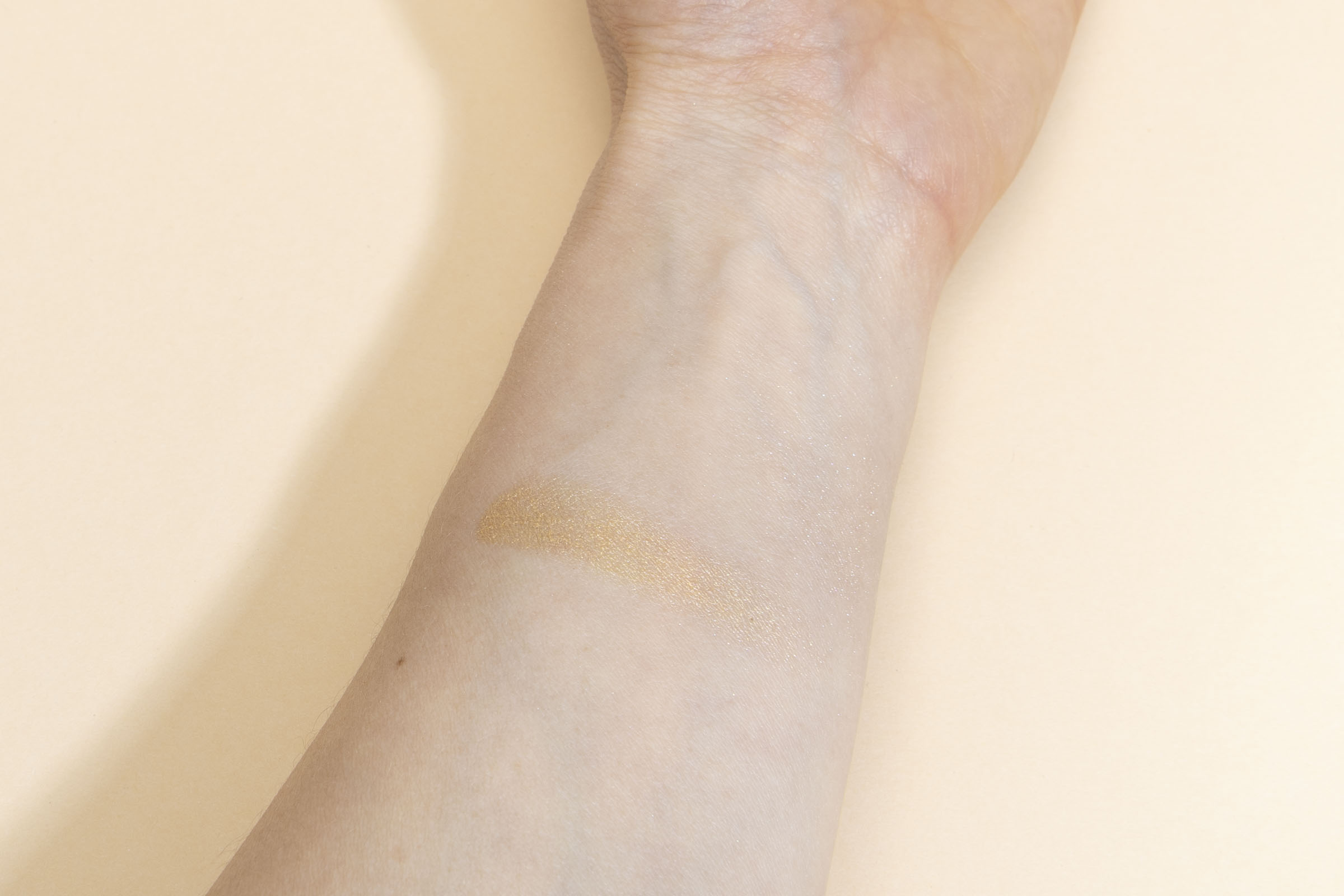 Der beste Highlighter 97 Highlighter Test: Pixi On The Glow Superglow