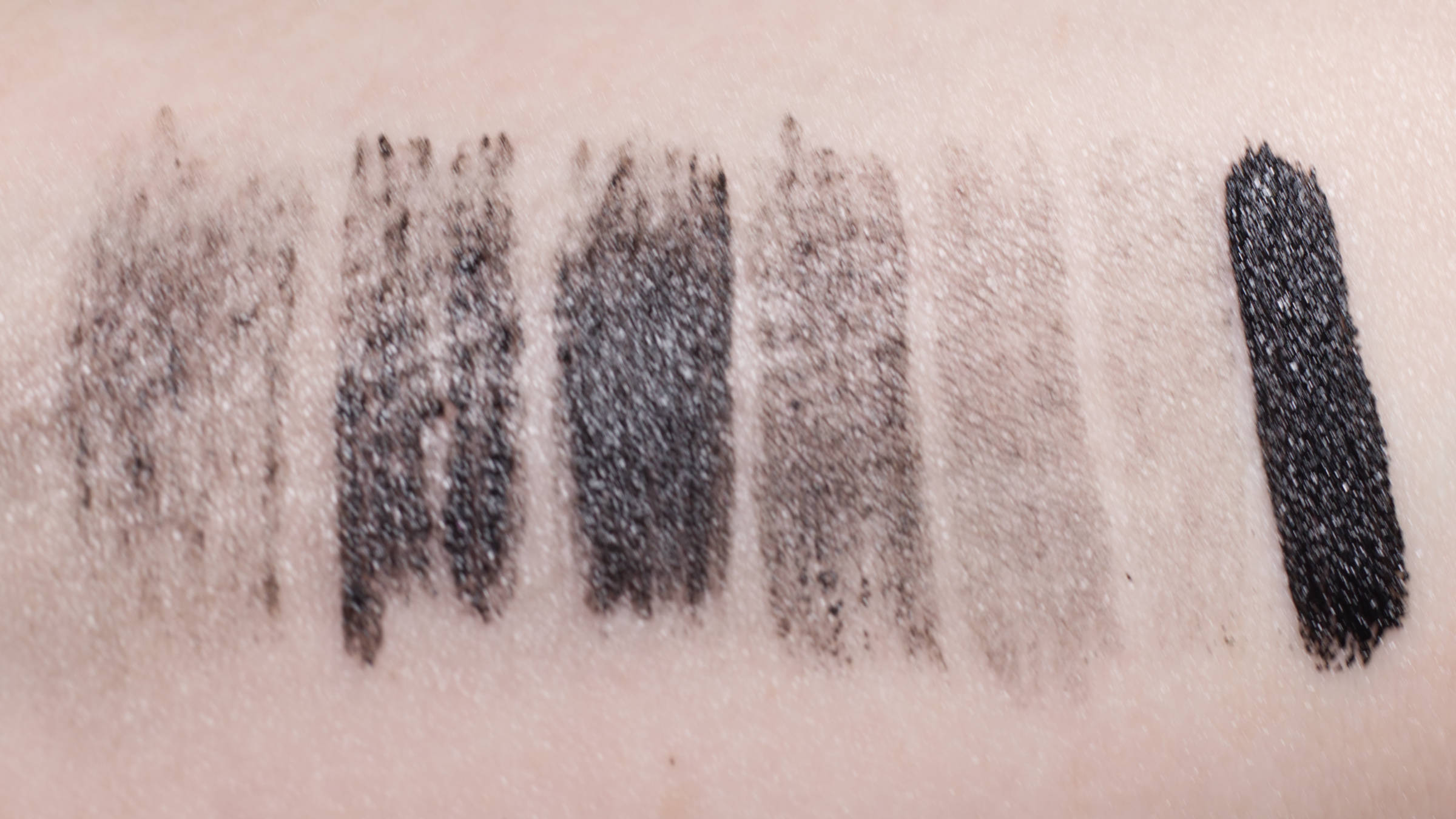Der beste Eyeliner 342 Eyeliner Test: Eyeliner Test 2025 Swatches Mizellenwasser