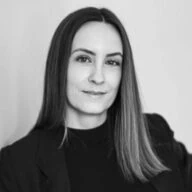 Dr. Sarah Schunter