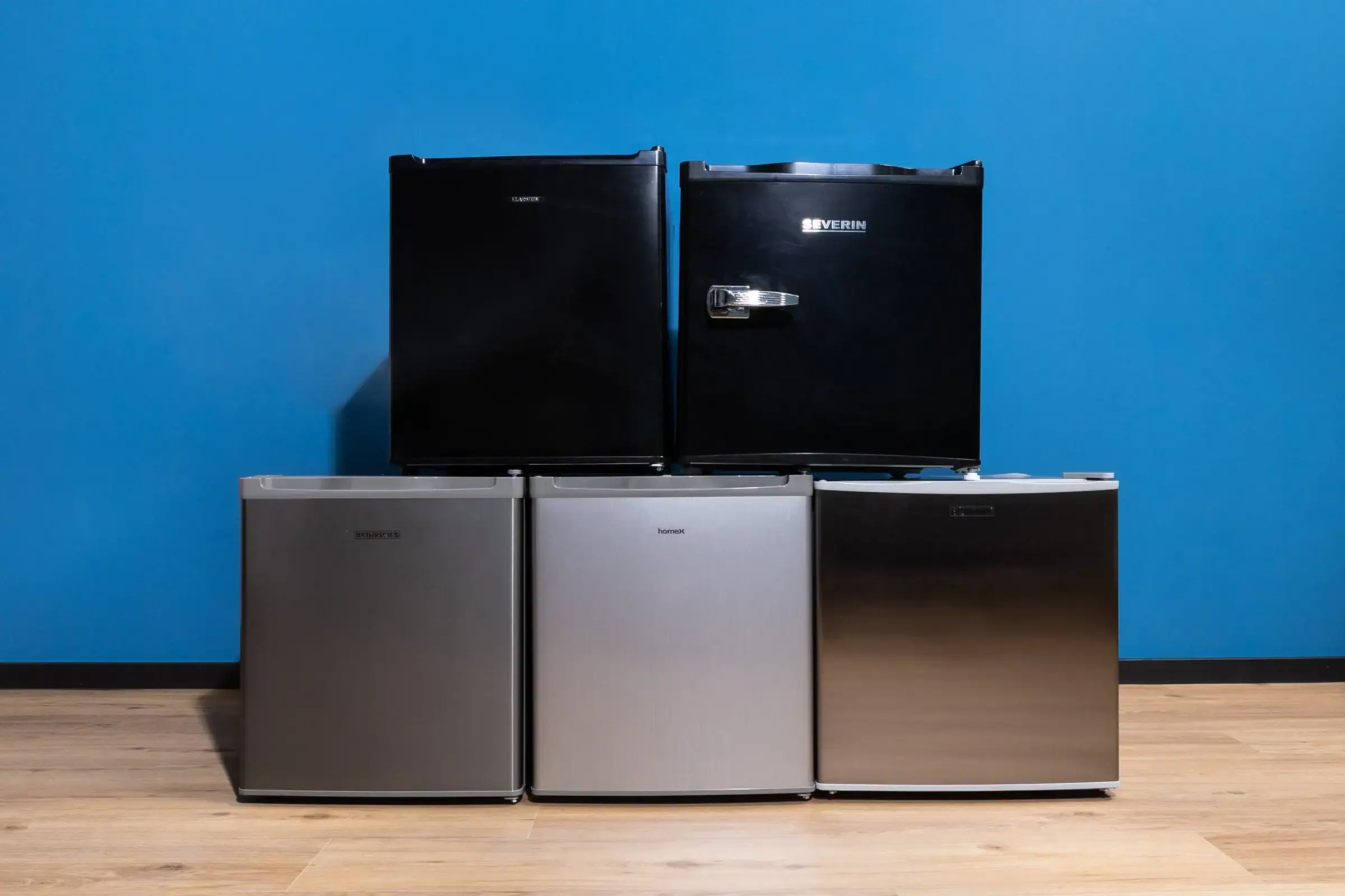 Der beste Mini-Gefrierschrank 106 Mini-Gefrierschrank Test: Mini Gefrierschraenke Gruppenbild