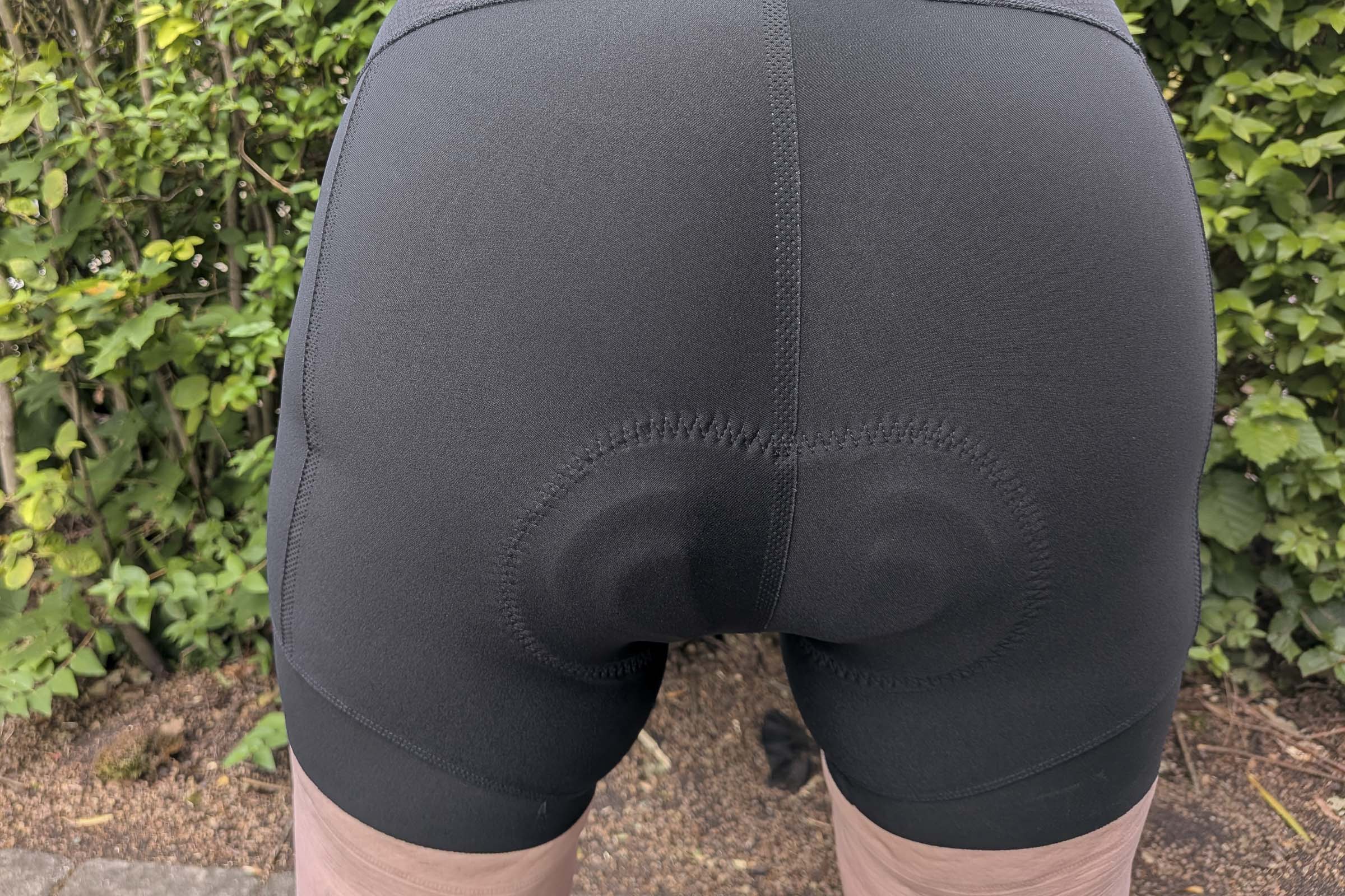 Fahrradunterhose f&uuml;r Damen Test: Löffler Cycling Shorts Light Hotbond