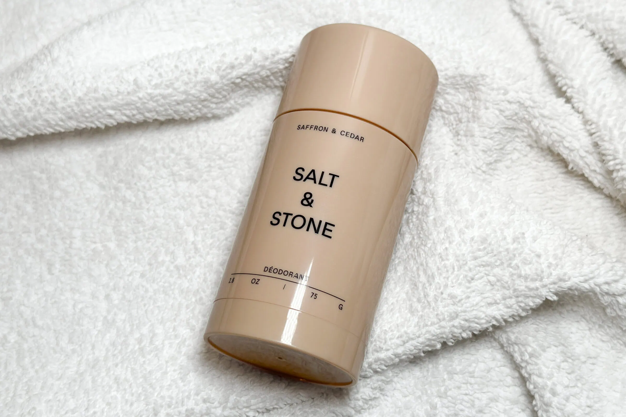 Frauendeo Test: Salt And Stone Saffron And Cedar Deodorant