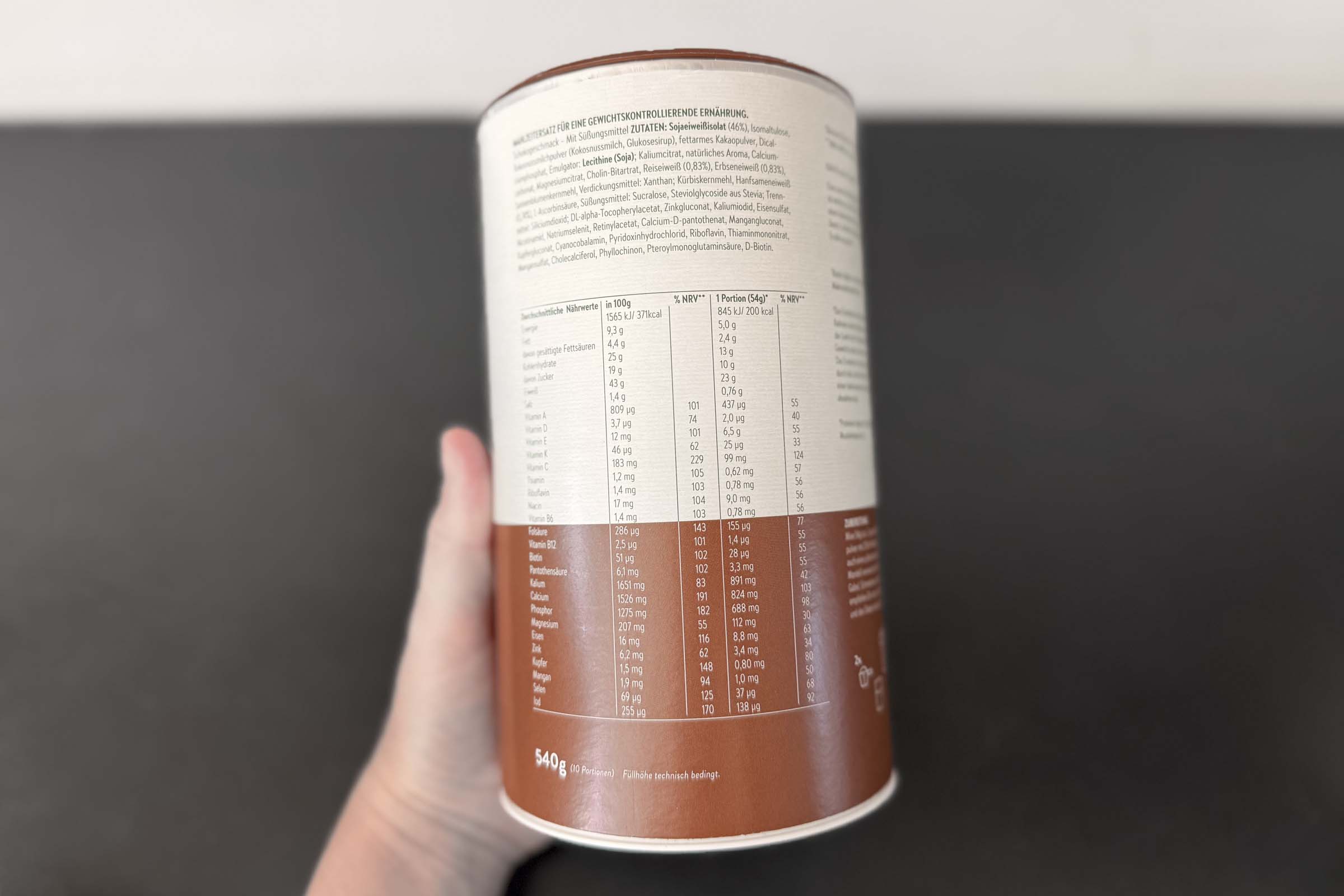 Einfach Kalorien z&auml;hlen: Live Fresh Slim Shake im Test Test: Shake Schoko