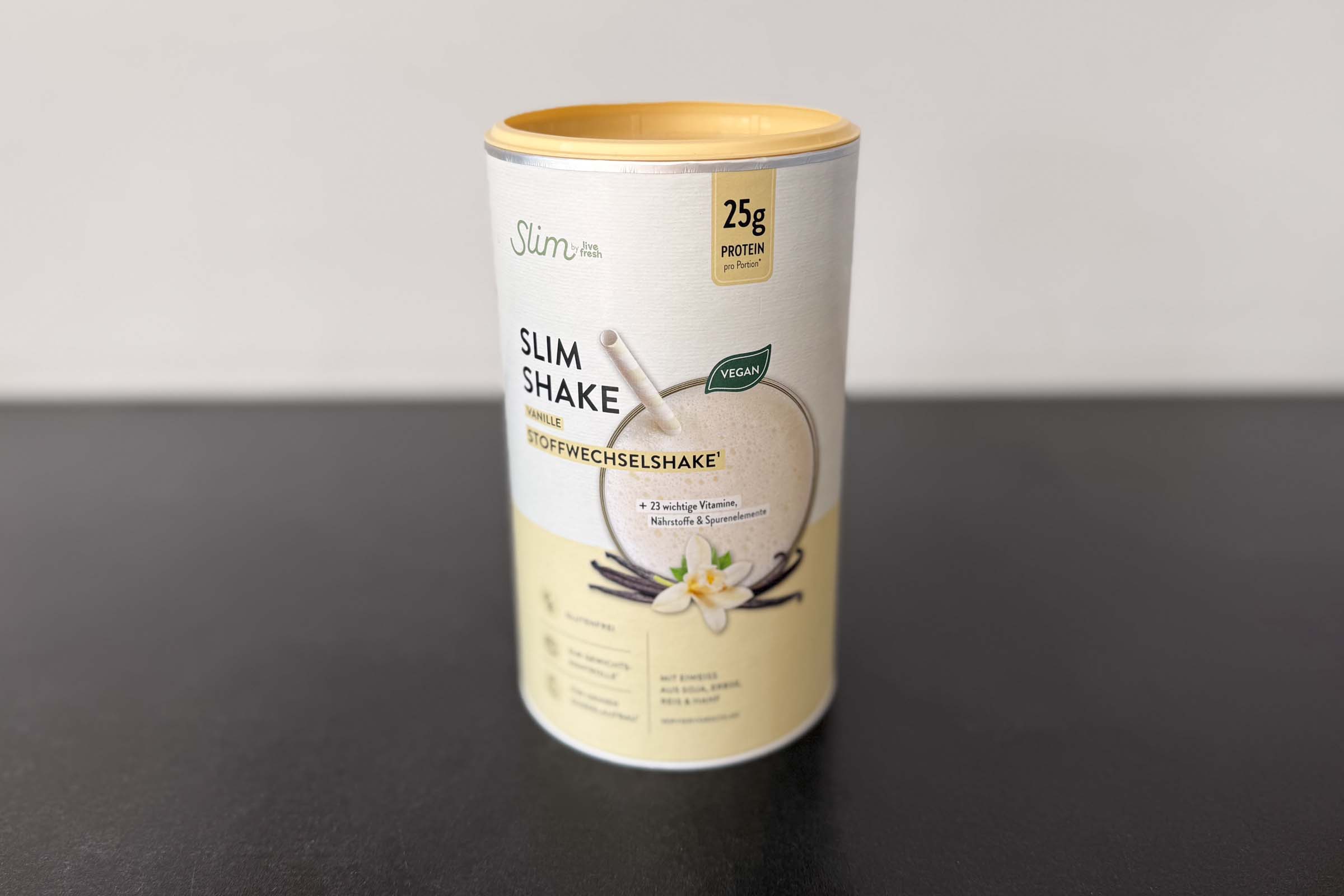 Einfach Kalorien z&auml;hlen: Live Fresh Slim Shake im Test Test: Shake Vanille