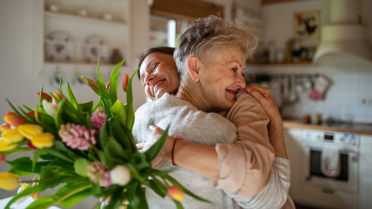Die besten Geschenke für Mama 156 Geschenke zum 50. Geburtstag Test: Geschenke Zum 50 Geburtstag Aufmacher
