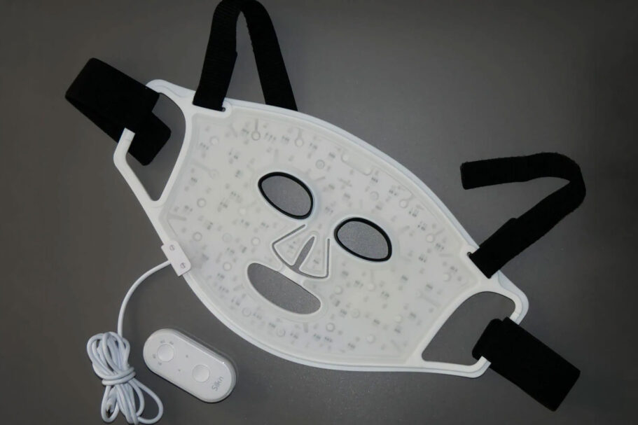 LED-Maske Test: Silk N Led Face Mask 100 Gurte
